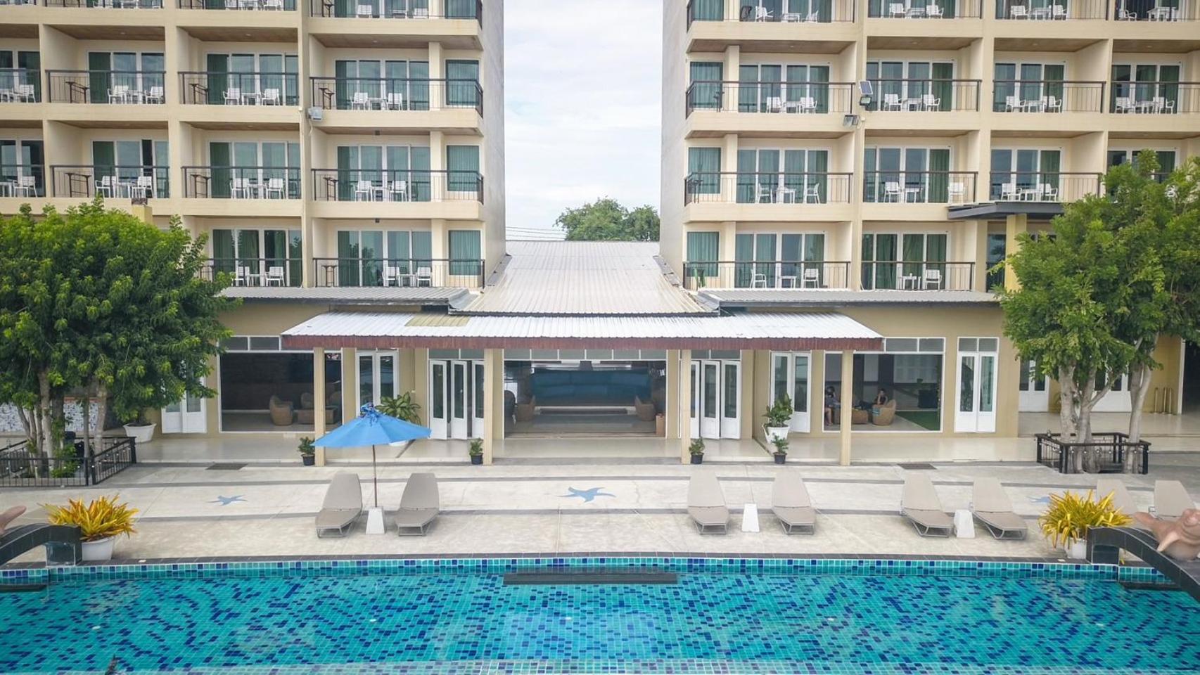 Royal Phala Cliff Beach Resort Ban Chang  Exterior foto